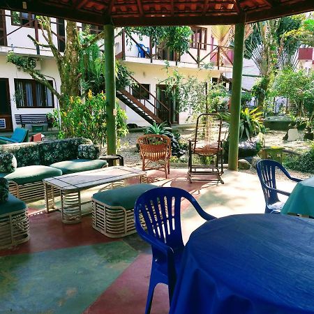 Lindas Suites A Uma Quadra Da Praia E Centro 乌巴图巴 外观 照片