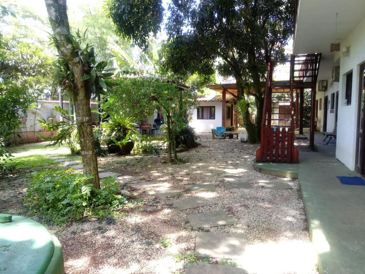 Lindas Suites A Uma Quadra Da Praia E Centro 乌巴图巴 外观 照片