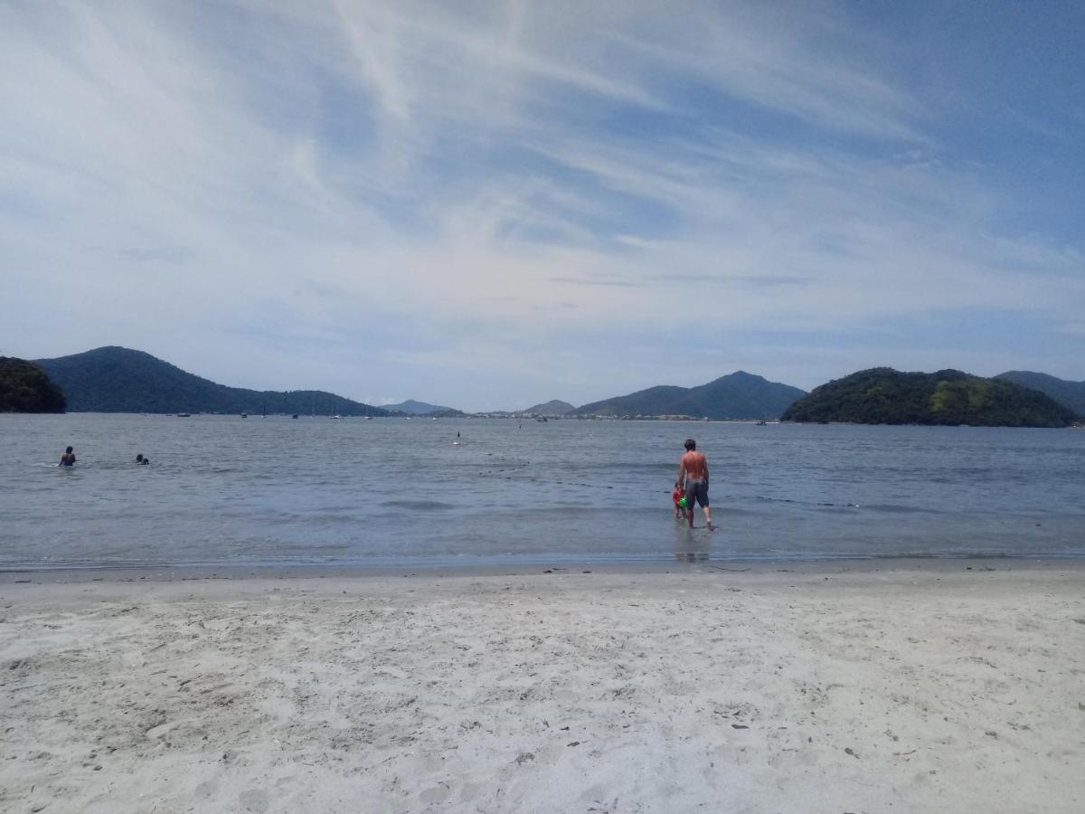 Lindas Suites A Uma Quadra Da Praia E Centro 乌巴图巴 外观 照片