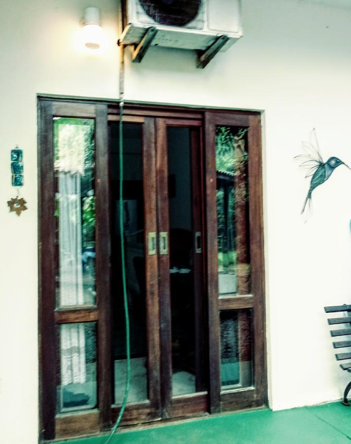 Lindas Suites A Uma Quadra Da Praia E Centro 乌巴图巴 外观 照片