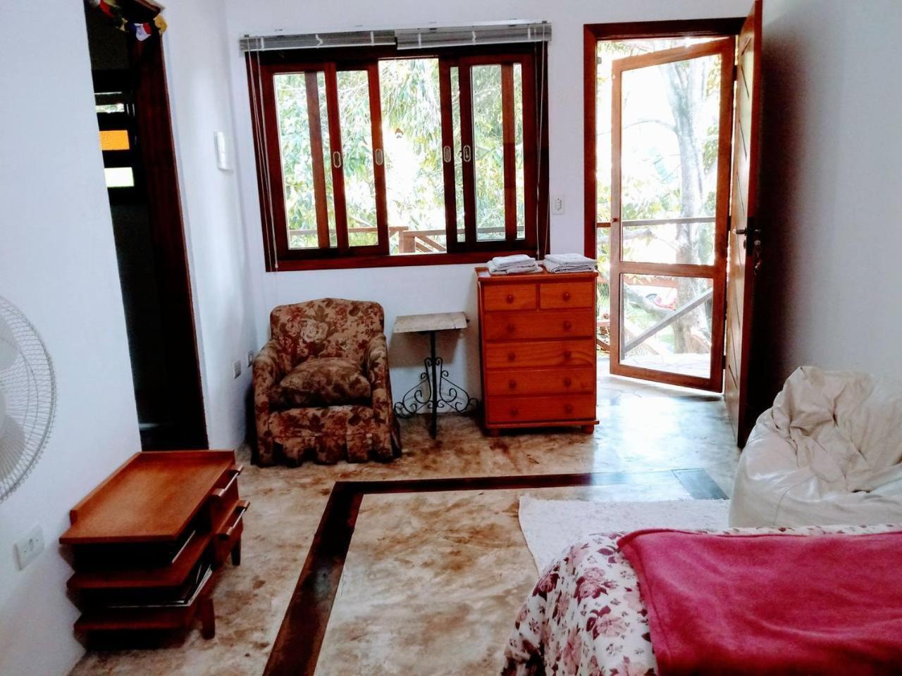 Lindas Suites A Uma Quadra Da Praia E Centro 乌巴图巴 外观 照片